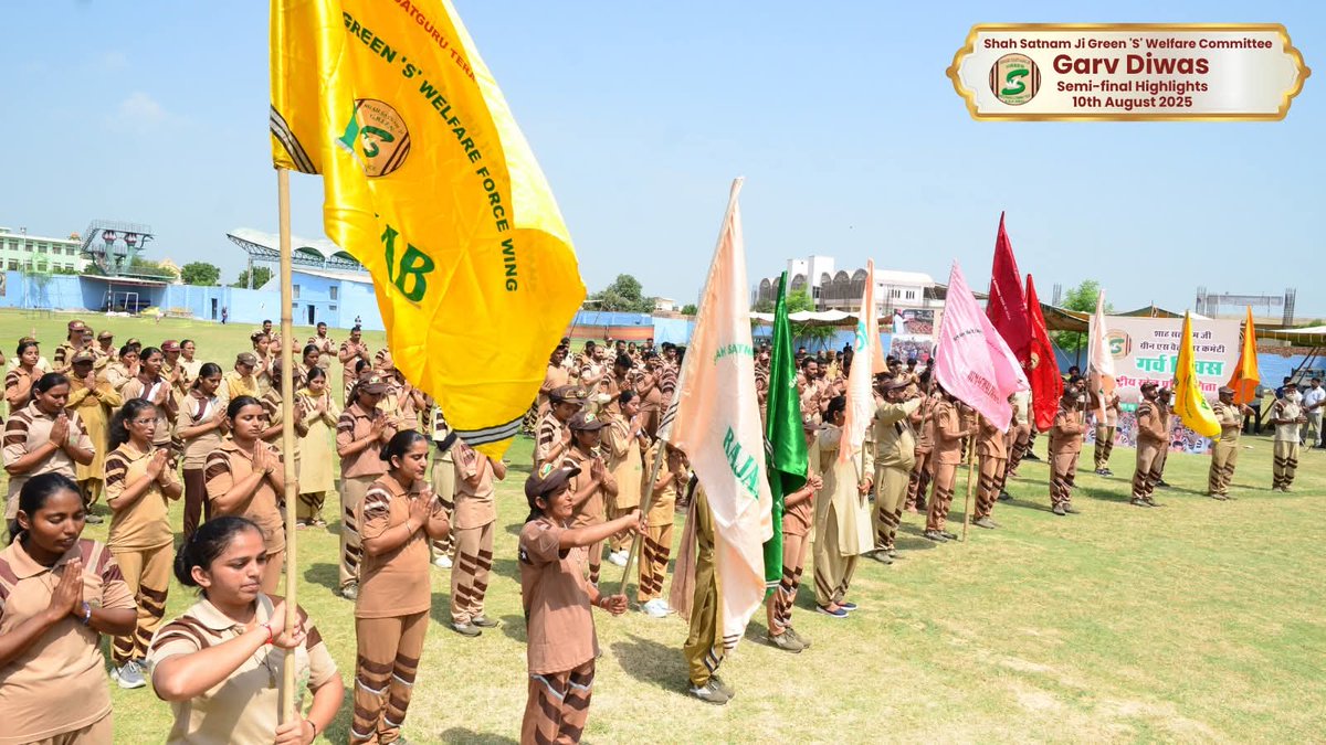 Kaur240398's tweet photo. Greening the earth, greening the future! Shah Satnam Ji Green 'S' Welfare Force celebrates Garv Diwas, inspiring a wave of environmental stewardship. #GreenSWelfare #GarvDiwas https://t.co/FrfplrVWvj