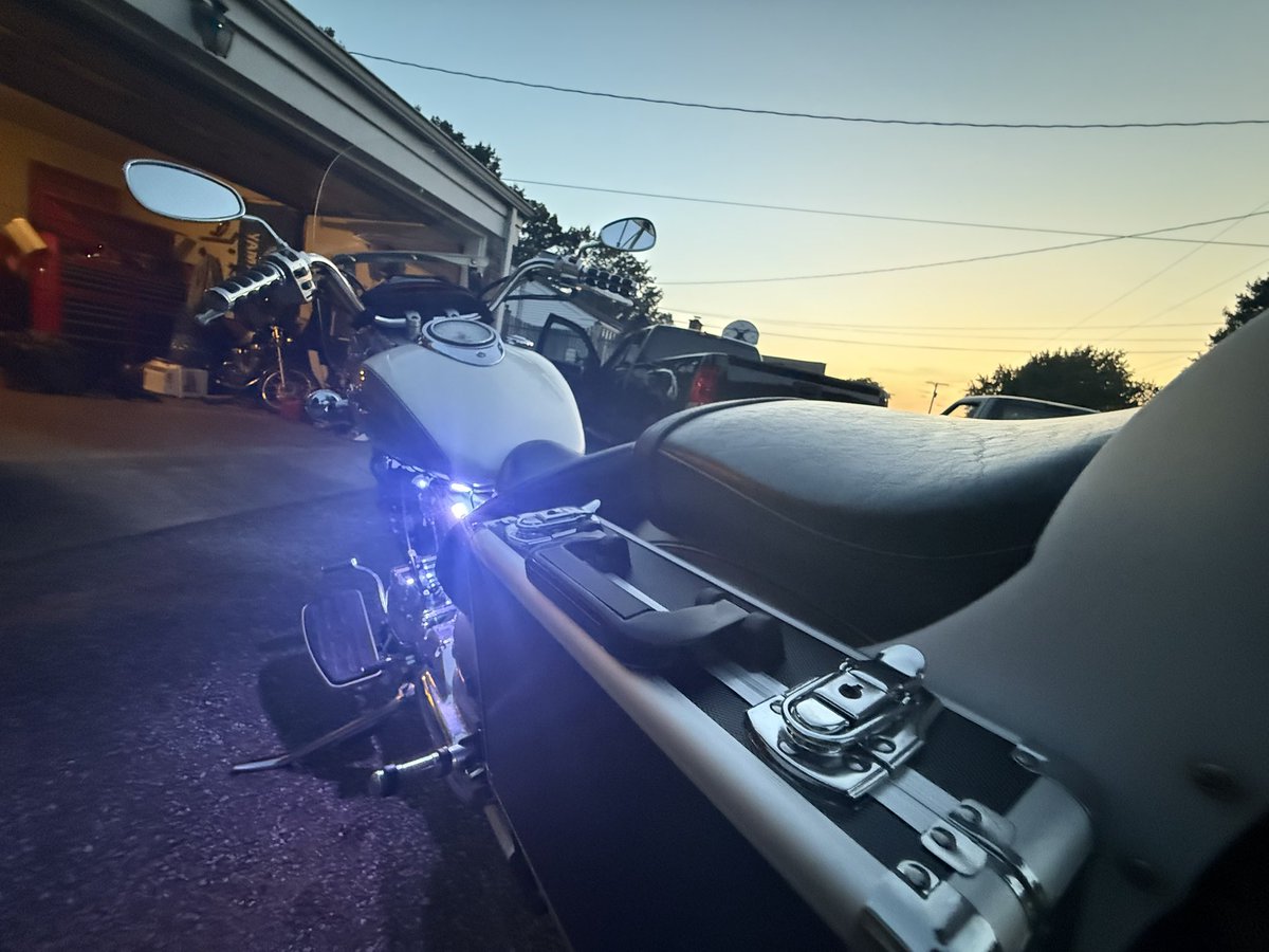 Mr__Pool's tweet image. I liked the Ammo Cans but I felt like it was time to “Tighten up”