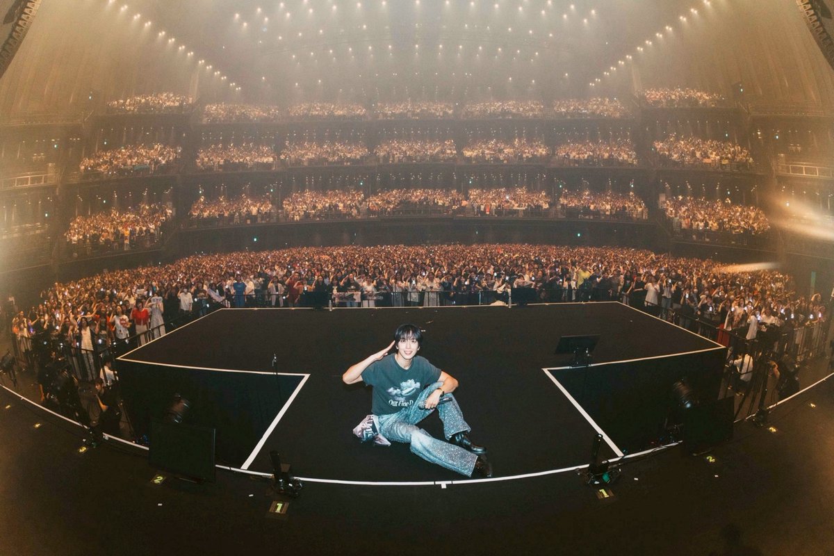 ＼2025 JUNG YONG HWA LIVE 'Director's Cut : Our Fine Days‘ IN JAPAN／
東京公演終了⏰

大好きなライブを日本でできて、 #BOICE からたくさんの愛を感じられて、本当に幸せな時間でした✨

熱い月曜日をありがとうございます❤️‍🔥

次の大阪もぜひよろしくお願いいたします🫡

#JUNGYONGHWA