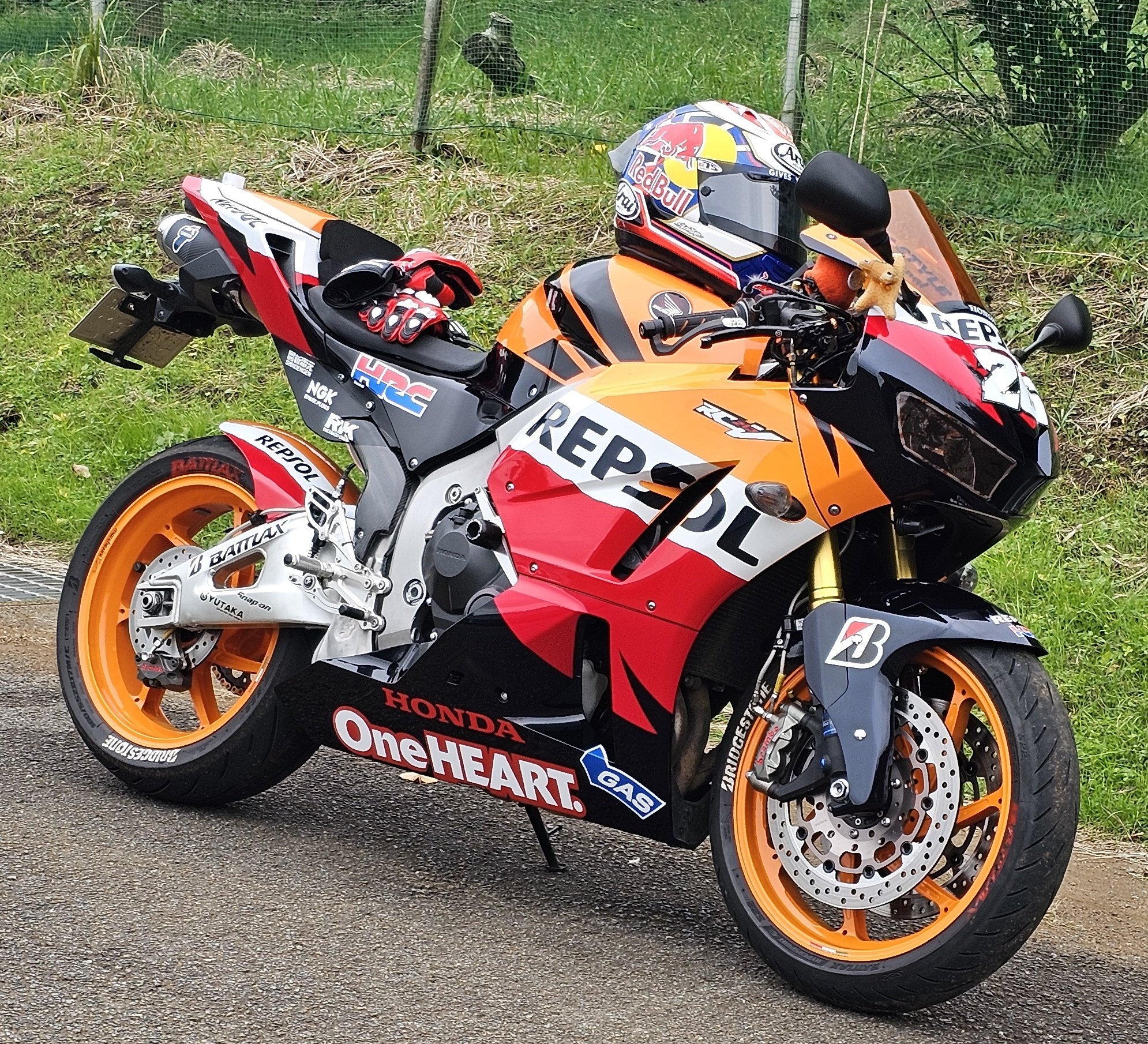 ロッキーチャクのほん 🍊タカぽち🍊Rider on X: 