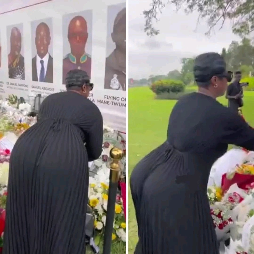 "When a widow has big butttocks, the elders do not waste time to bury her husband.” -  Nigerian Proverb
