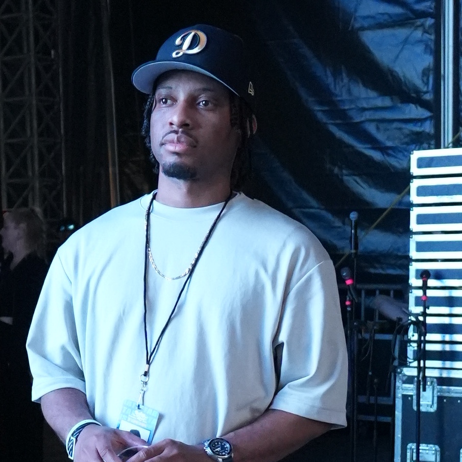 Meet the man behind the sound you have come to love from Young Nudy as we sit down with his engineer Verne Emmanuel. bit.ly/pwrkradioverne…