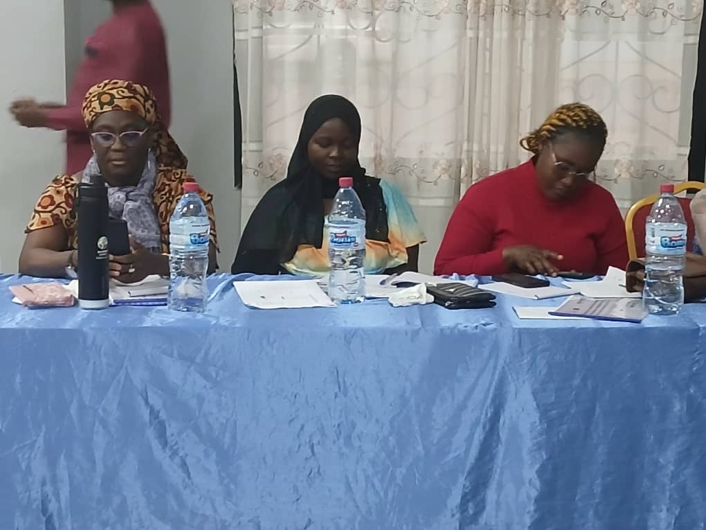 syjepddu's tweet photo. RETOUR DE LA FORMATION ORGANISEE PAR FODER SUR L'EXPLOITATION MINIÈRE ARTISANALE À PETITE ÉCHELLE (EMAPE)

Du 06 août au 08 août 2025, un de nos membres #LEILA_BALDÉ, à participer à la formation organisée par Forêt et Developpement Rural #FODER et ses partenaires. https://t.co/bsS4nKZ8Aq