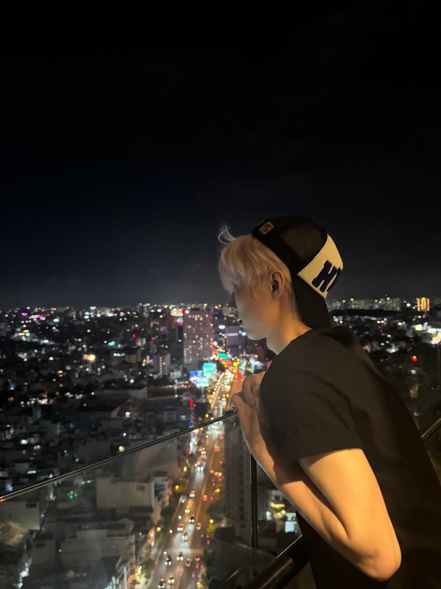 MEMBERS_8TURN's tweet photo. 보고싶🇻🇳

#8TURN #에잇턴 #エイトターン
#민호 #MINHO #ミノ https://t.co/whsqySMBG7