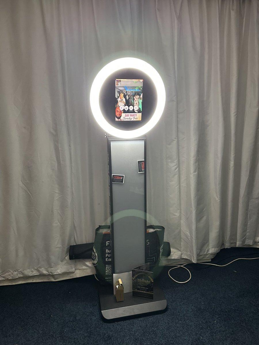 tsastudios's tweet photo. ✨ TSA SelfieBooth = Fun + Branding + Instant Memories! 📸
Custom templates, stills &amp; video, instant sharing – perfect for any event 🎉
DM to book &amp; let’s get snappy!

#TSAStudios247 #TSASelfieBooth #EventFun #PhotoBoothHire #CaptureTheMoment https://t.co/2LDhQ5UHFo