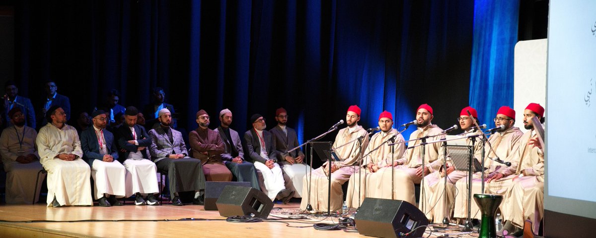 HammadQadriMQI's tweet photo. Al-Hidayah 2025 | 20 Years of Revival

Over 1,300 gathered at Warwick Uni for 3 days of soul-stirring lectures, spiritual sessions & sacred knowledge. Shaykh Hammad Mustafa al-Qadri’s lecture on Al-Futuwwa & Shaykh-ul-Islam Dr Muhammad Tahir-ul-Qadri’s presence marked a historic milestone.

#AlHidayah2025 #ShaykhHammadAtAlHidayah