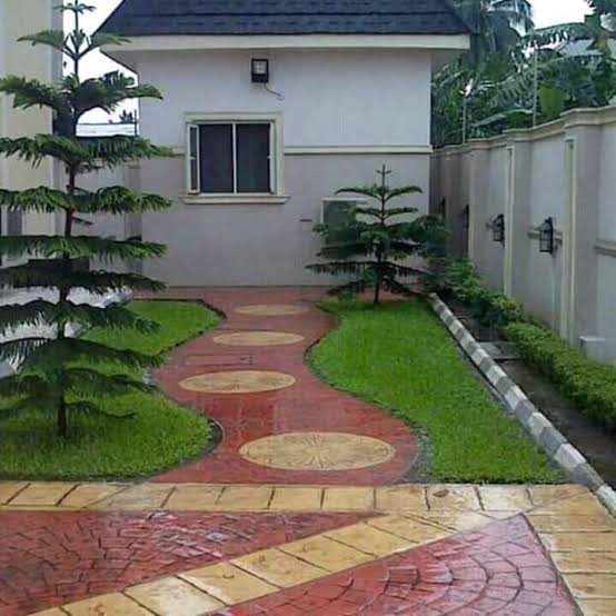 Simply_phemi's tweet photo. Contact @EnsconceVnt  for your next construction project:
We supply

✅️ Granite 
✅️ Sand
✅️ Landscape Design

Quality &amp; Quantity at the best Market Price. Trust us for swift delivery and professionalism 📍

#Quarry #Granite #Nigeria #construction #business https://t.co/NoEyzLg4Bq