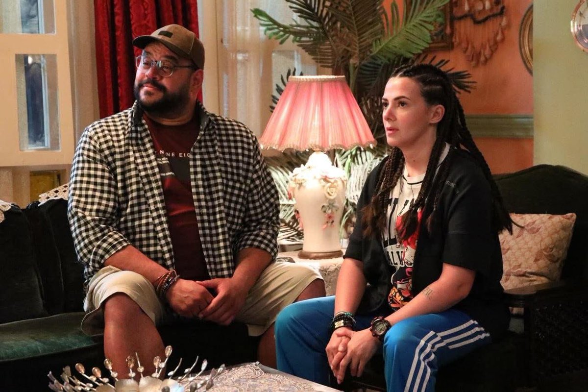 شوفت فيلم " #روكي_الغلابة " .. فيلم حلو أوي أوي بجد خفيف وجميل وكوميدي ومكتوب حلو جدا وأجمل ما فيه إننا أخيرا شوفنا الفنانة الجميلة المُبهرة #دنيا_سمير_غانم بترجع للسينما بشكل متكامل من تمثيل لكوميديا لأغنيتين حلوين أوي بجد ومختلفين #النور_جه كلمات المُبدع #أيمن_بهجت_قمر وأغنية