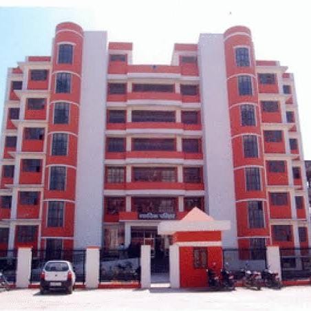 separate_westUP's tweet image. पानीपत जिला न्यायालय
क्या ऐसा न्यायालय #पश्चिमांचल में है? 👈
इस कोर्ट में अगर कभी के अंदर घूमने का मौका मिले तो पता चलेगा की कितनी सफाई व सुविधाएं है, काम कितने सघनता अनुशासन व तेजी के साथ होता है
अंतर केवल मौके पर पहुंचकर ही महसूस किया जा सकता है
इसीलिए अलग प्रदेश जरूरी है 👈