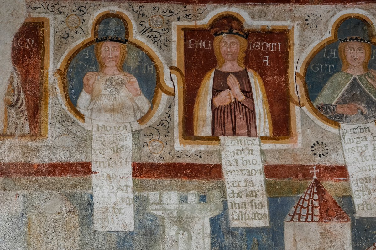 TerenceKerr5's tweet image. #MedievalMonday #Lombardy #Lombardia

Three of Christianity’s Seven Heavenly Virtues. Detail of medieval Last Judgement fresco, dated to the first half of the 14th century and Lombardic in style, in the Chiesa di Santa Maria del Tiglio (Church of St Mary of the Lime Tree) at