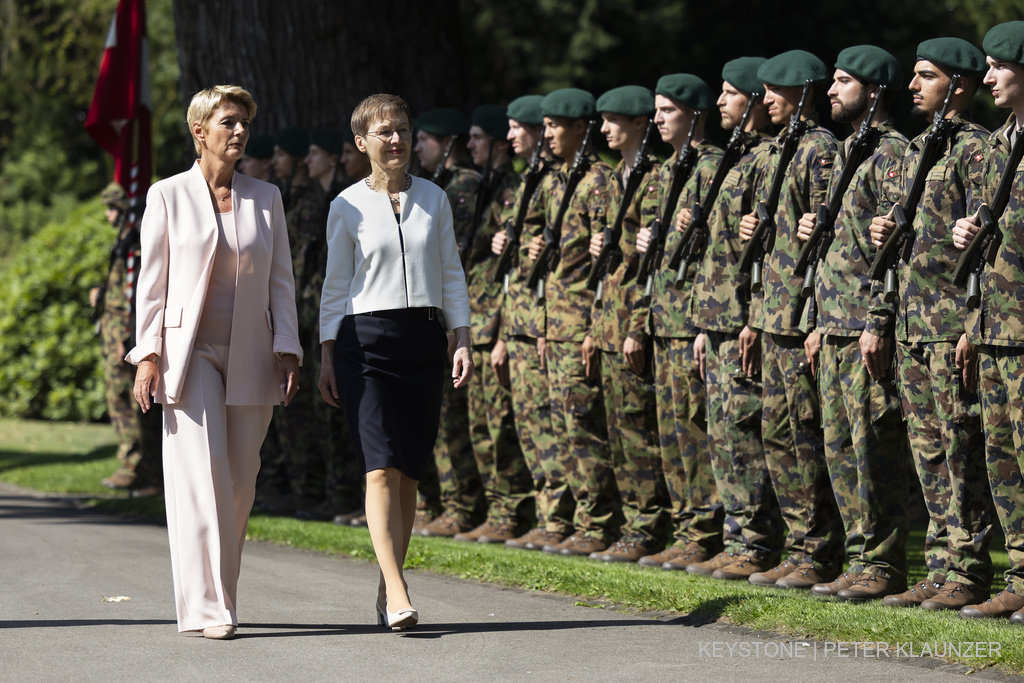 🇨🇭🤝🇱🇮 Heute habe ich Liechtensteins Regierungschefin Brigitte Haas offiziell in Bern empfangen. Im Fokus unserer Gespräche: Bilaterale Themen, die Europapolitik und die transatlantischen Beziehungen beider Länder sowie die geopolitische Lage. ➡️efd.admin.ch/de/newnsb/hsbp…