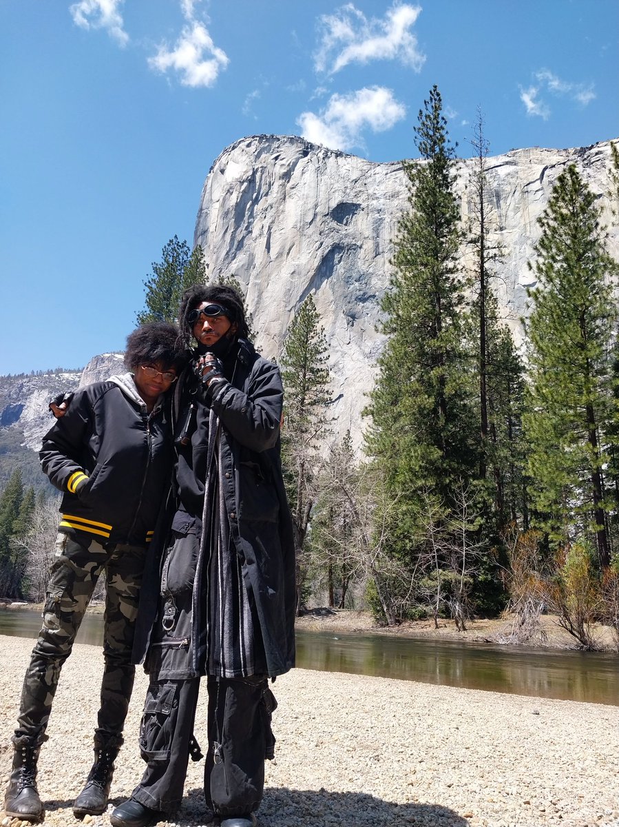 My brother passed yesterday. My heart is hurting so much. I miss you so much and will always miss you 💔