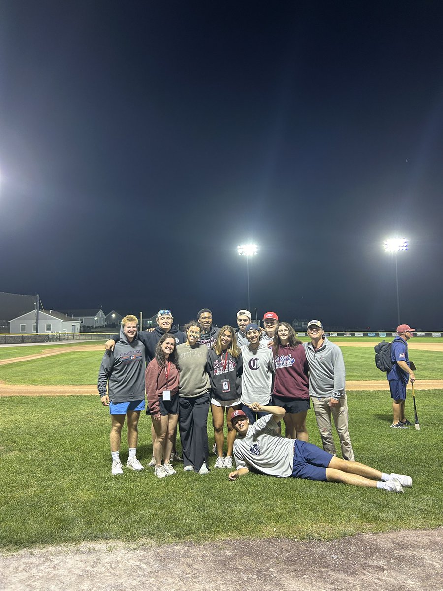 abbymhalpin's tweet photo. Beyond grateful for an incredible summer with the @CotuitKettleers. I worked with the most incredible, talented people. 

I am so thankful to have had an incredible writing partner in @connersmith04. Nobody works harder than he does, and I’m grateful to have written with him. https://t.co/5eroK6vb5n