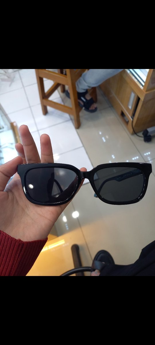 noonnon33's tweet photo. GUYS KACAMATA NIH BARU YA beli di optik 😆 gajadi ku pake. Bahannya bagus, kokoh🫵.
Dari 150 jadi 135 ajaaa
Bisa shopee https://t.co/sZ5PknyBQ8