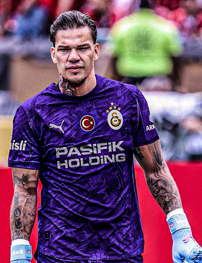 Ederson istiyoruz

#TaraftarınİsteğiEderson