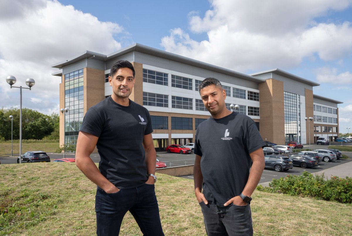 LECComms's tweet photo. We're starting the working week off by sharing some lovely media coverage for our client Clearwater Developments, which has announced the acquisition of Lighthouse View, the 75,000 sq ft mixed use business centre in Seaham:
https://t.co/CO2uJliKgP https://t.co/HMDP5jiBzX