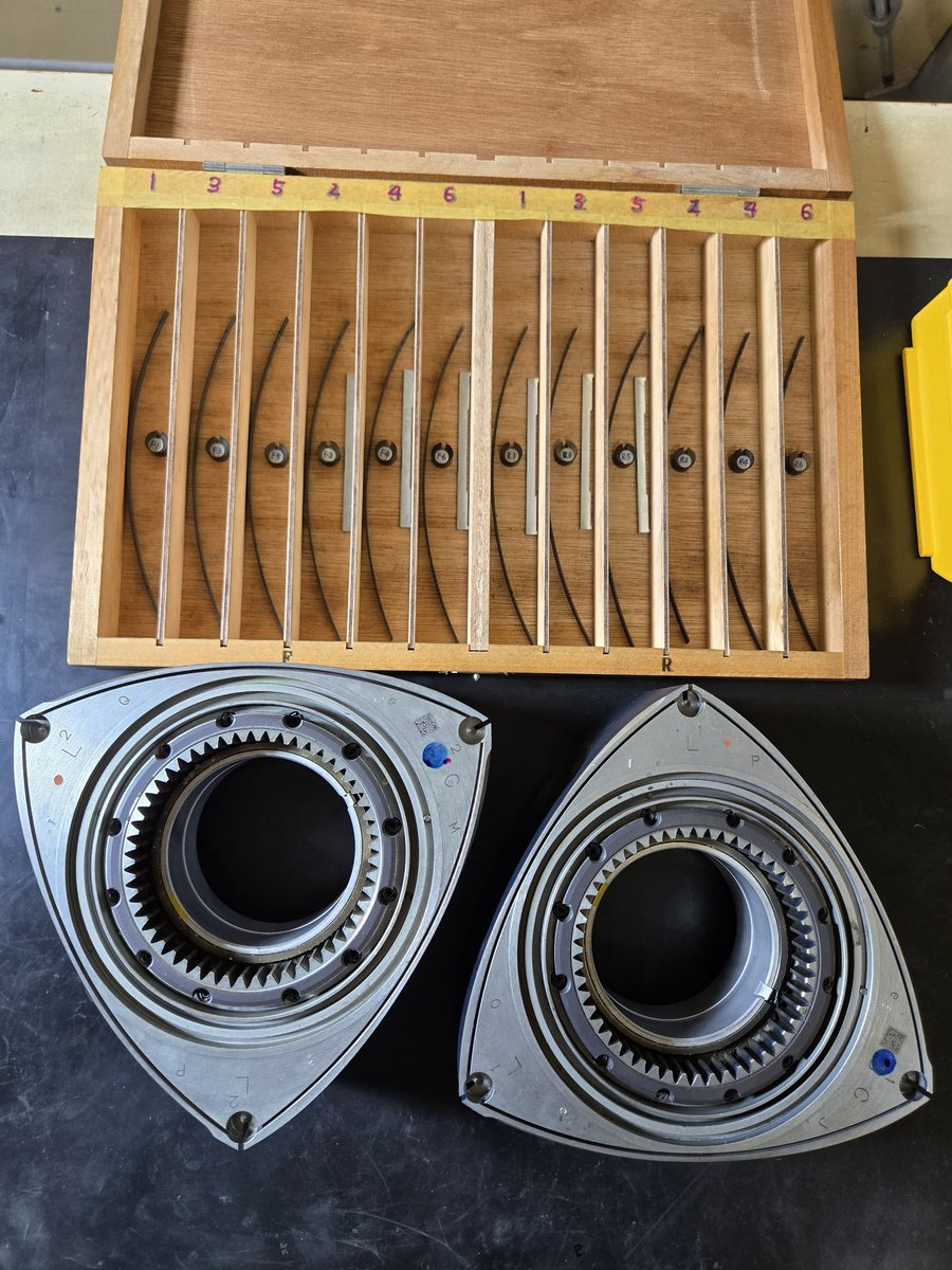 休日ガスシール調整出来た。