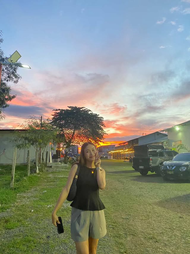 “nak tayo ka picturan kita”