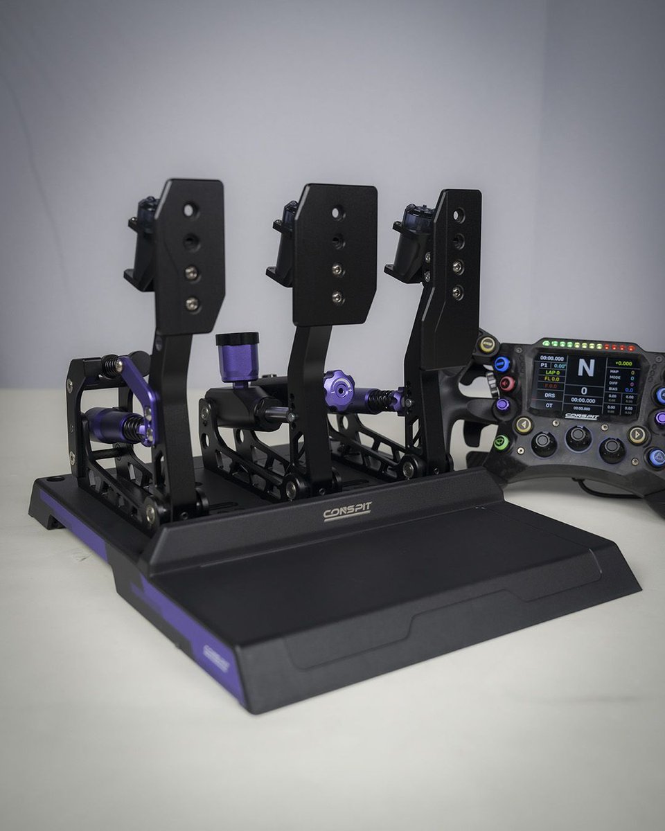 OfficialCONSPIT's tweet photo. Show off your sim racing setup in the CONSPIT community!
PRO DRIVERS' CHOICE
🛒https://t.co/Q2lBU8KOlt
📱 https://t.co/2tHYDAFjMb
300 GT Review Video:https://t.co/EN2iccUrW0
#Conspit #ProDriversChoice #SimHub #SimracingWheel #Simracing #290GP https://t.co/MK9Q0Xqpn1