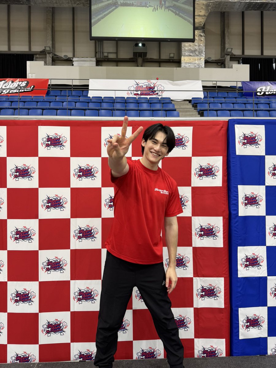 Perth | パース・ナクン tweet media