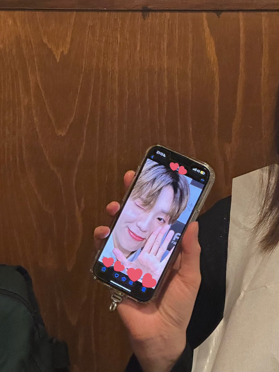 haruww__'s tweet photo. 도쿄 하루들2025💖💖💖
하우 보고싶다.. https://t.co/nq1KyYUe9l