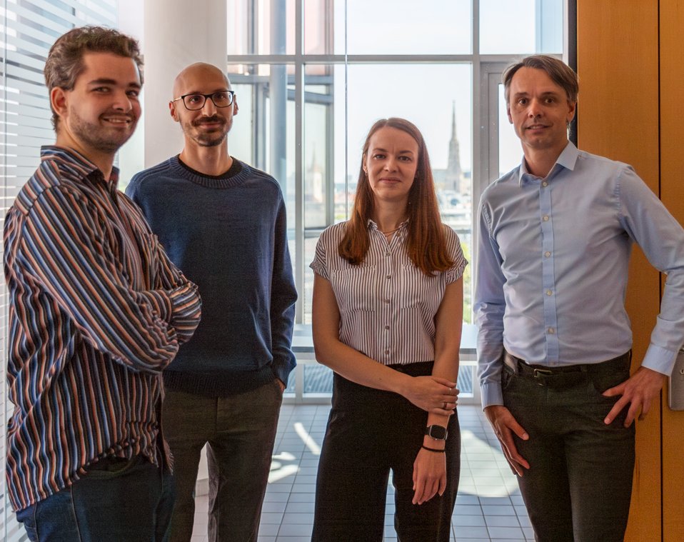 A new FFG funded project, PhotoFrag, led by Nicolas Kratena at TUW and <a href="/Solgatetx/">Solgate</a>, will use photoaffinity labeling and organic synthesis to target SLC proteins. This 3-year project aims to develop novel lead compounds to fight various diseases. #DrugDiscovery #MedicinalChemistry