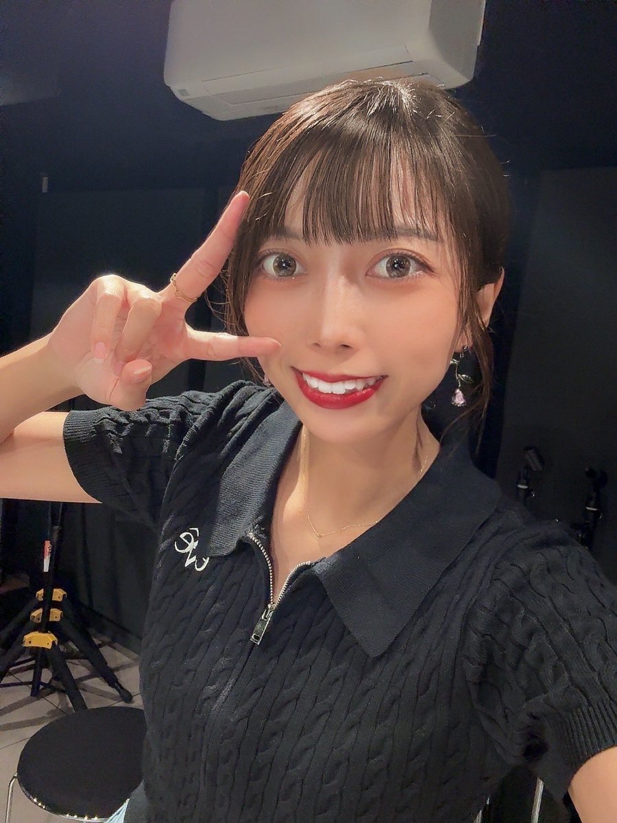 📢💭そろそろ後１ヶ月になったので
お知らせターイム🙌✨

MinervA🦋主催ライブ
【 Stars Party! vol.6  】

✨2025年9月26日（金）
⏰18:00 START（仮）
💫新大久保CLUB Voice  様にて
🎟￥3500(+1D) 

まだチケットフォームがありませんが
コメント・DMでもご予約受け付けてますのでお気軽にどうぞ❣️