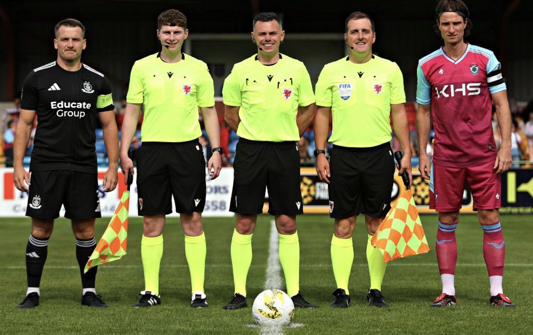 John Jones tweet media