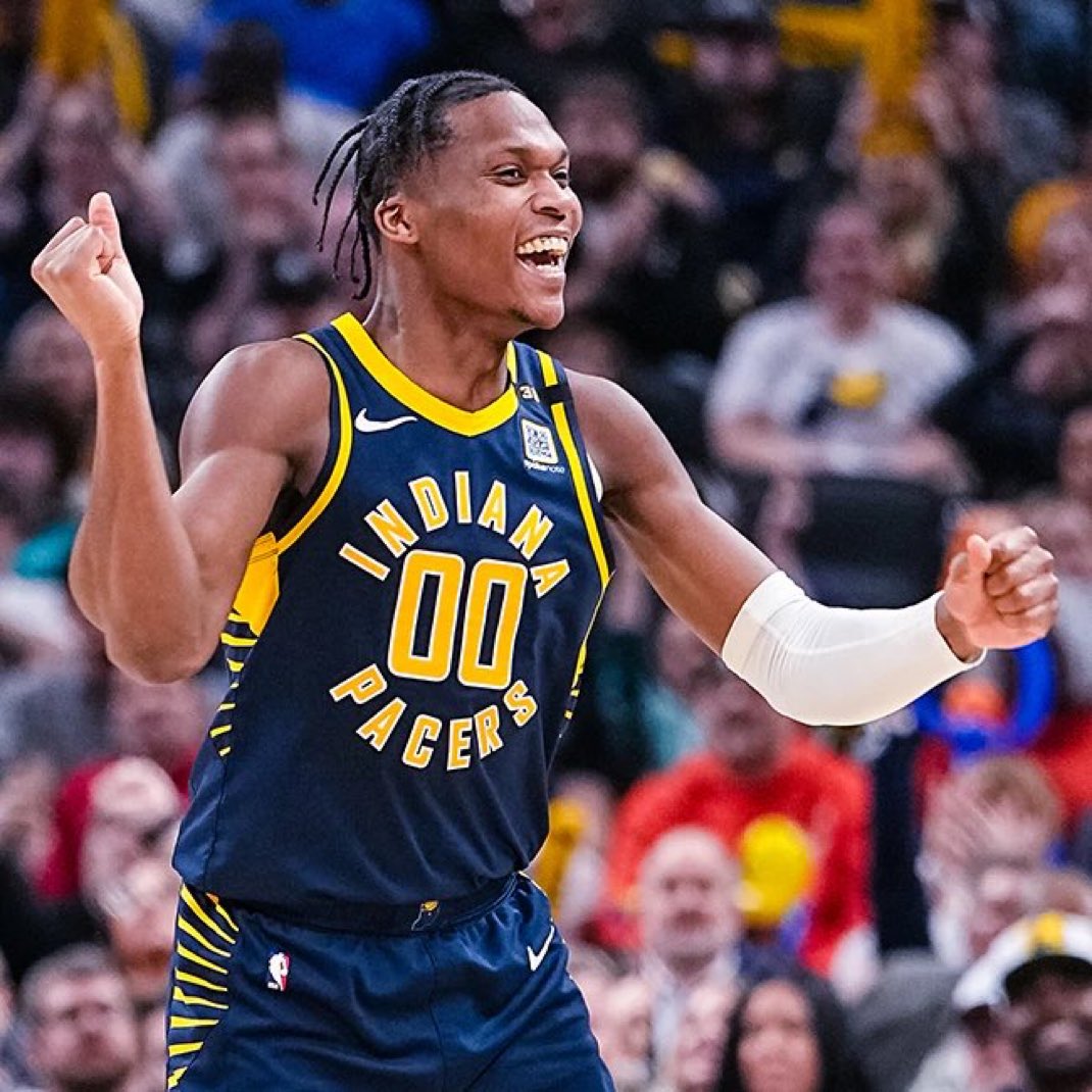 Fullcourtpass (@fullcourtpass) on Twitter photo Bennedict Mathurin is aiming for $20–30 million annually in extension talks, per <a href="/JakeLFischer/">Jake Fischer</a>
(h/t <a href="/TheIndyPacer/">The Indy Pacer</a>) Bennedict Mathurin is aiming for $20–30 million annually in extension talks, per <a href="/JakeLFischer/">Jake Fischer</a>
(h/t <a href="/TheIndyPacer/">The Indy Pacer</a>)