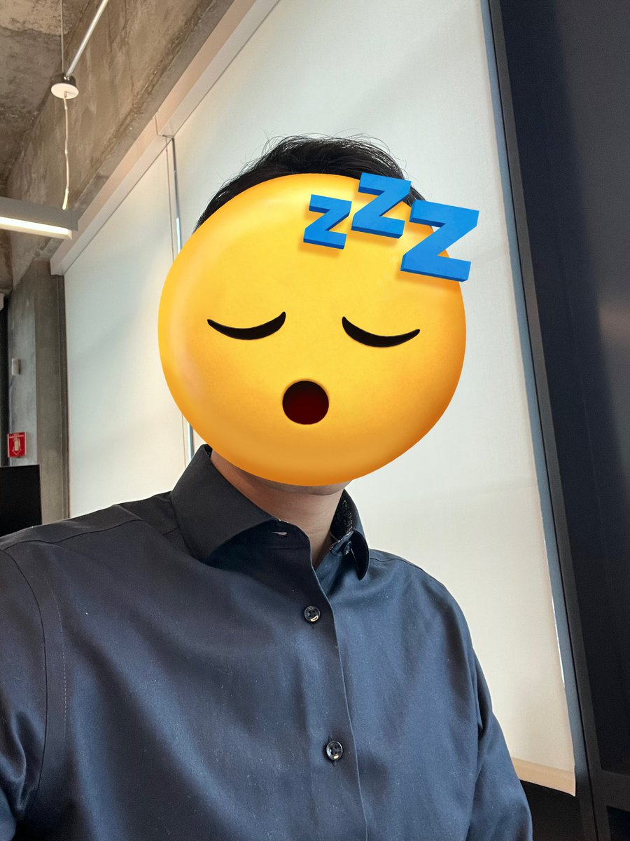 昨晚失眠一整夜（下午咖啡喝过量了）…早上依旧精神抖擞地坐在了工位前。