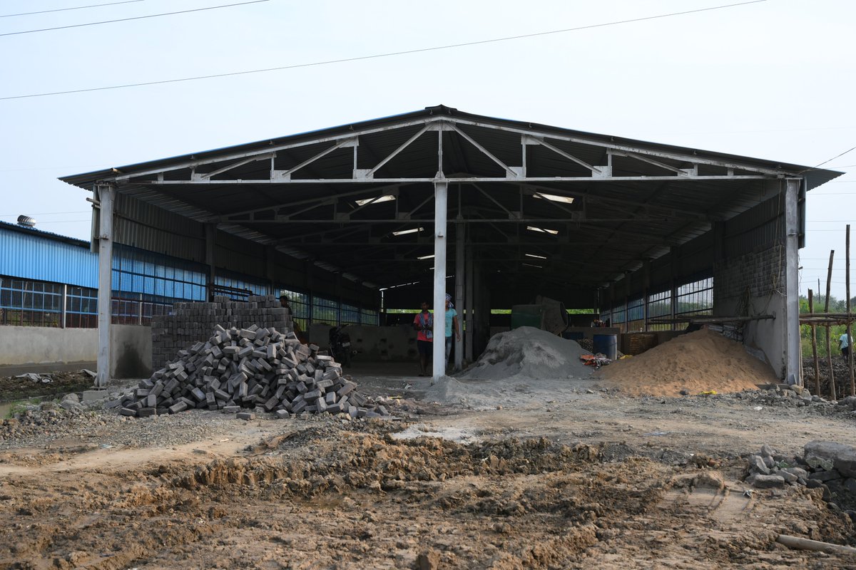 RourkelaMC's tweet photo. She also visited the new shifting #dumpingyard at Tarkera and #instructed the team to ensure that the work is carried out efficiently and within the #stipulated timeframe. https://t.co/7uMD9XV5rX