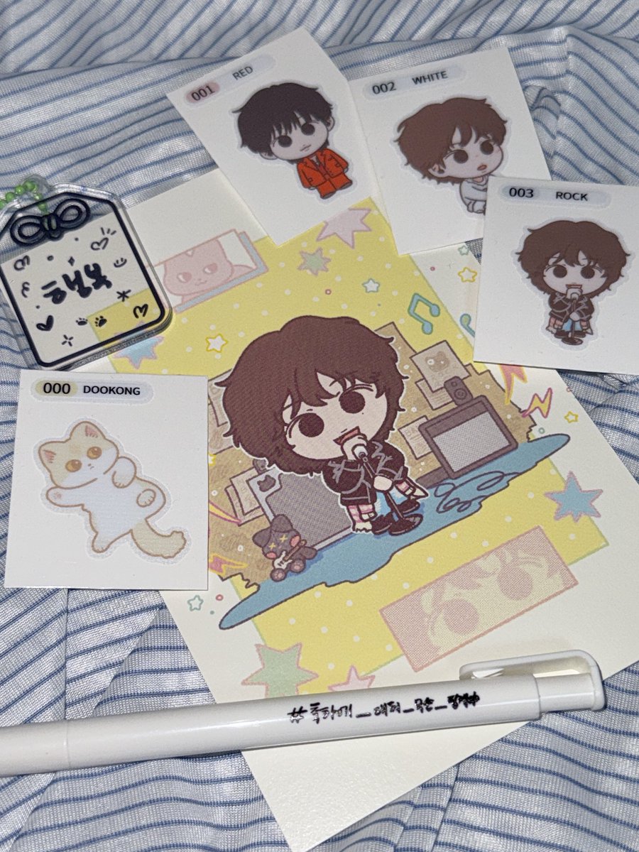 HBD_NIEL's tweet photo. ⋆⁺₊ 𝘕𝘐𝘌𝘓 𝘉𝘐𝘙𝘛𝘏𝘋𝘈𝘠 𝘊𝘈𝘍𝘌 𝘌𝘝𝘌𝘕𝘛 ⋆⁺₊⋆

¨ ·.· ¨: ⋆ ˚｡
 `· . 𐙚    𝘚𝘜𝘔𝘔𝘌𝘙 𝘗𝘙𝘖𝘑𝘌𝘊𝘛 𝘝𝘖𝘓2 ₊˚
　： ：   
　☆ ：   #축하에_대체_무슨_핑계야
　　 ☆ 　#니엘 #NIEL
 
⁺₊⋆ 디저트 특전

 ฅ 띠부씰 4종 중 2종 랜덤
 ฅ 키링 체인 컬러 랜덤 https://t.co/mUOMgxDbNj