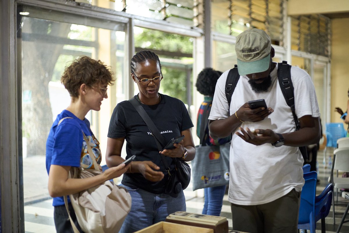From lobby conversations to archive discoveries. Our guests immersed themselves in the stories, images, and architecture of Ghanaian Hotel’s past, brought to life through the Hotel Archive intervention