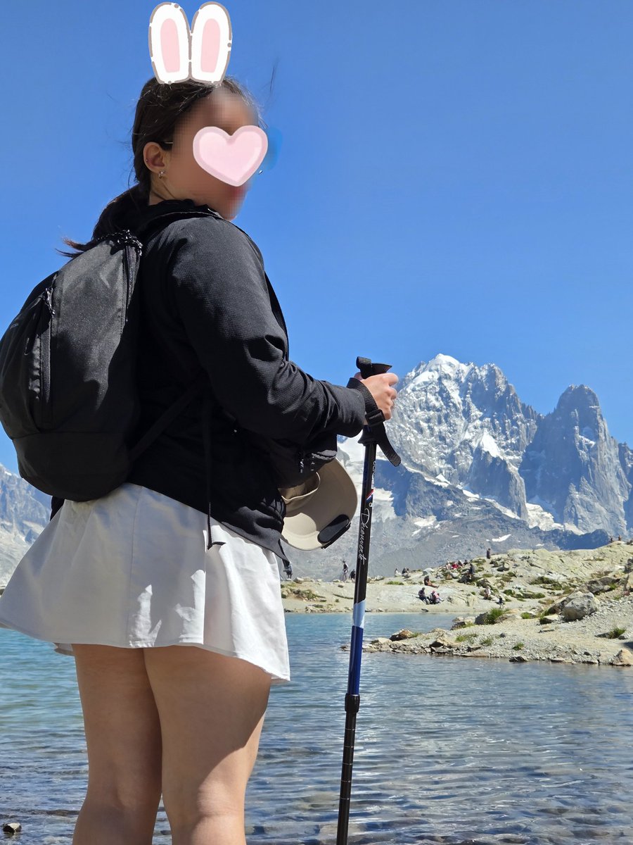 Coucou tout le monde ! 🌸
Je suis toujours vivante à la montagne haha 

#montagne #vacances