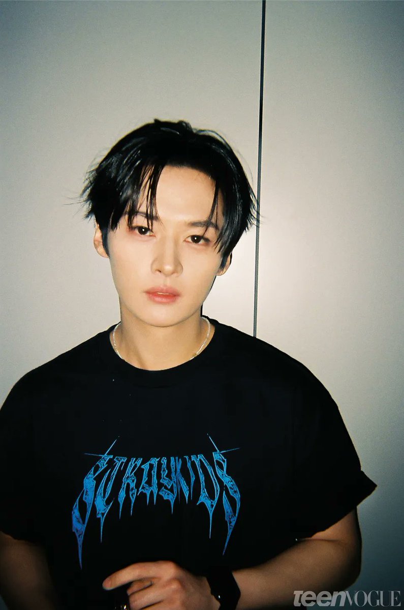 MlNHORIZON's tweet photo. teen vouge interview 📸 #leeknow https://t.co/BxWdchCGh8