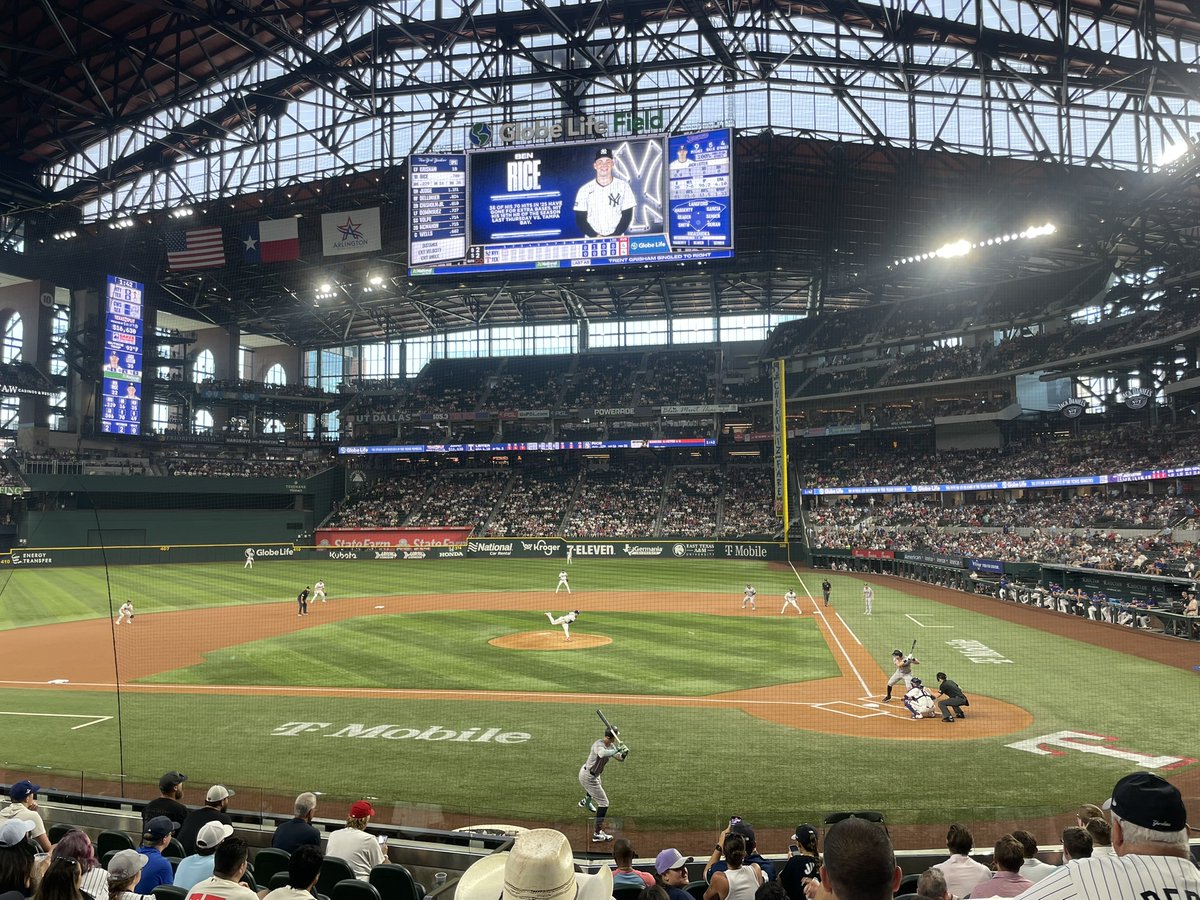 LPAnalyst's tweet photo. The LP Analyst team took a field trip last week to watch the @Yankees and @Rangers play at @GlobeLifeField from the ‘All You Can Eat’ seats. It was a great opportunity to spend quality time with some of our newest team members! ⚾🌭🌞 https://t.co/C4w03qz6gS