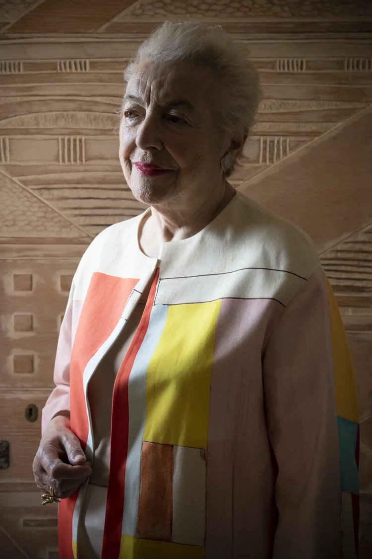 Very sorry to read of the death of Dame Stephanie "Steve" Shirley. What a life she lived! Escaped the holocaust via Kindertransport, computer pioneer, philanthropist, autism activist. Amazing, amazing. 
franmonks.com/how-to-make-a-…