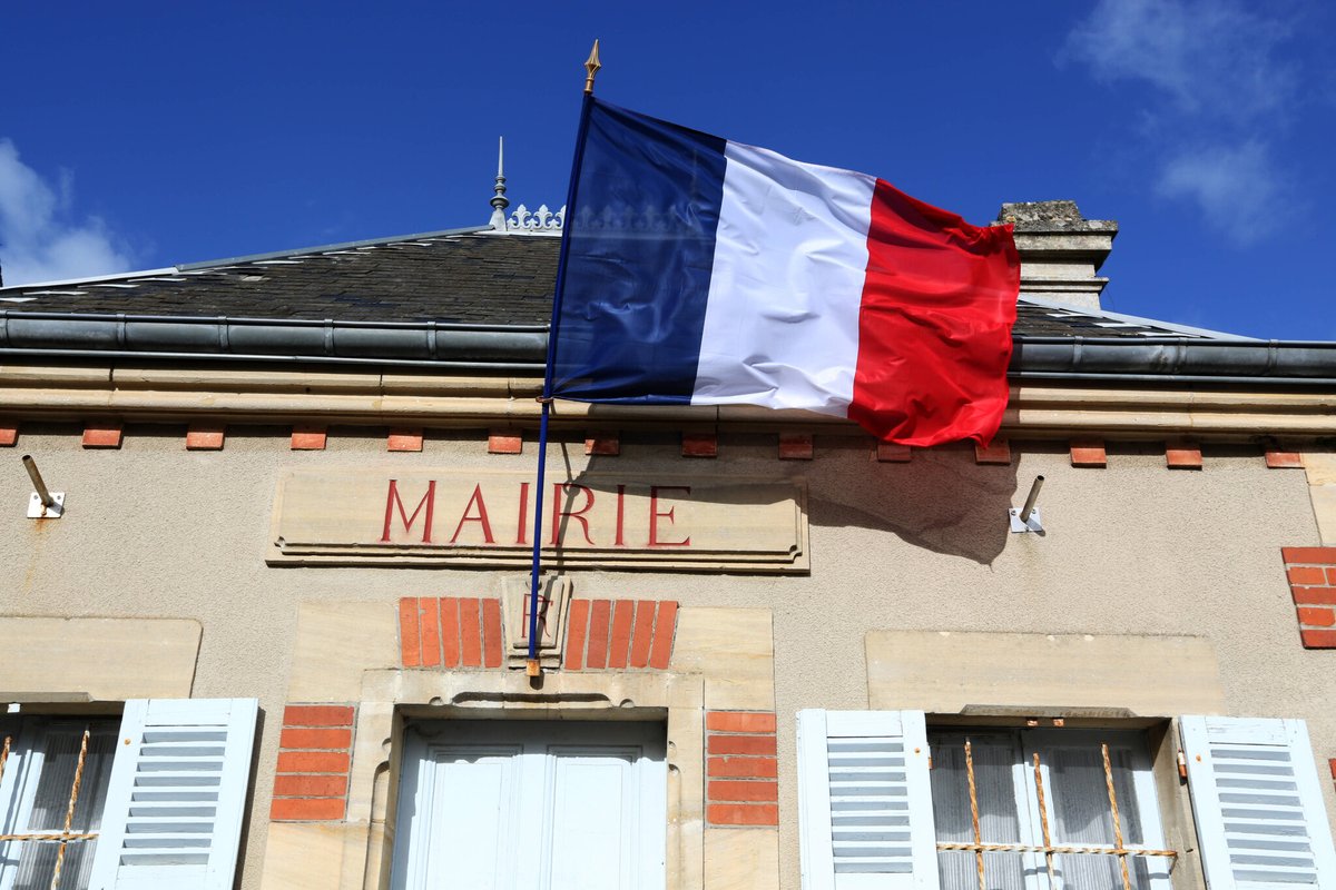 publicsenat's tweet image. Sondage : la sécurité, enjeu numéro 1 pour les Français lors des élections municipales 2026
➡️ go.publicsenat.fr/deE