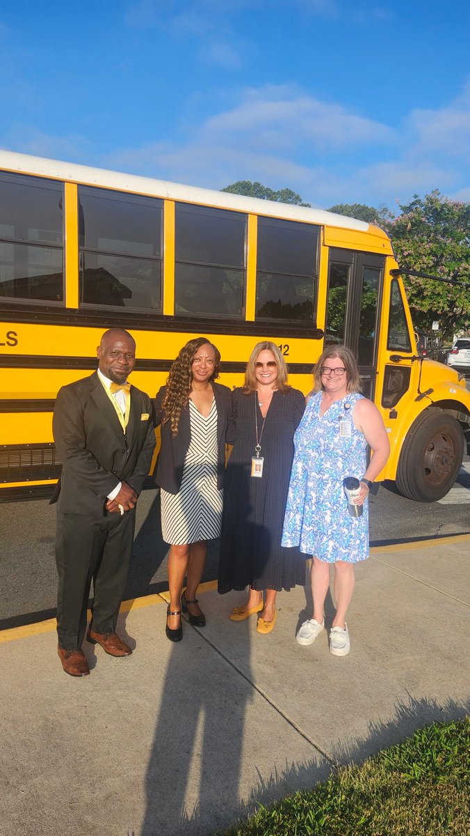 CBPSNews's tweet photo. The first day of school brings a lot of excitement for our kids and staff. It is good to hear the sound of kids in classrooms and halls. Welcome Back Drifters! #DrifterPride #education #beaches #students #school https://t.co/QMmo1R5Z8U
