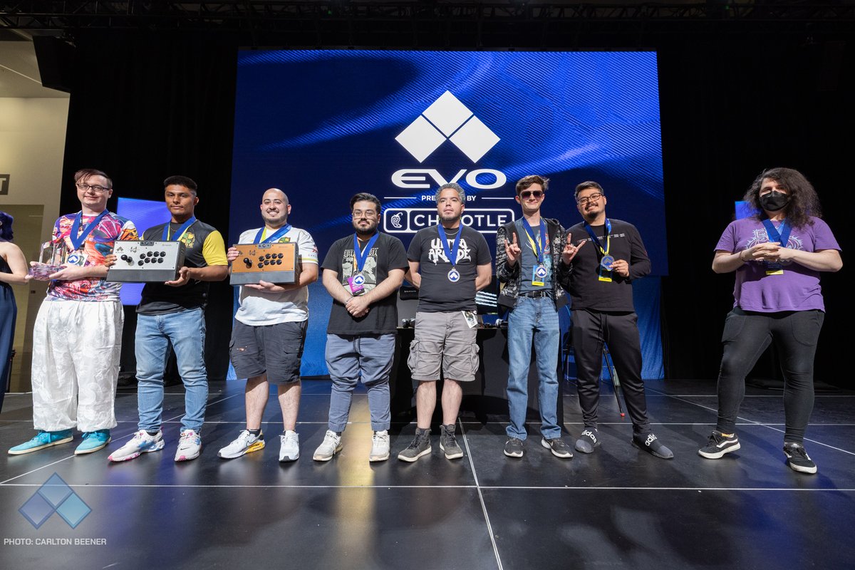 Iron Galaxy Studios (@irongalaxy) on Twitter photo The summer of fighting game events have almost wrapped, but not without the world’s ultimate fighting game tournament, <a href="/Evo/">Evo</a>.  With the debut of Evo’s Extended Lineup came the return of <a href="/KillerInstinct/">Killer Instinct</a> at Evo Vegas. 118 entrants registered to compete in this year’s biggest KI The summer of fighting game events have almost wrapped, but not without the world’s ultimate fighting game tournament, <a href="/Evo/">Evo</a>.  With the debut of Evo’s Extended Lineup came the return of <a href="/KillerInstinct/">Killer Instinct</a> at Evo Vegas. 118 entrants registered to compete in this year’s biggest KI