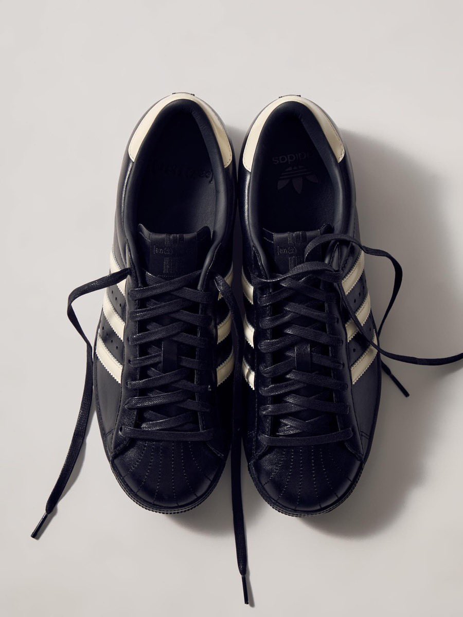 新品未使用‼️adidas 50周年 セットアップ ブラックピンク❤リサモデル 貴重美品 BLACK PINK LISA ブラックピンク リサ着用モデル
