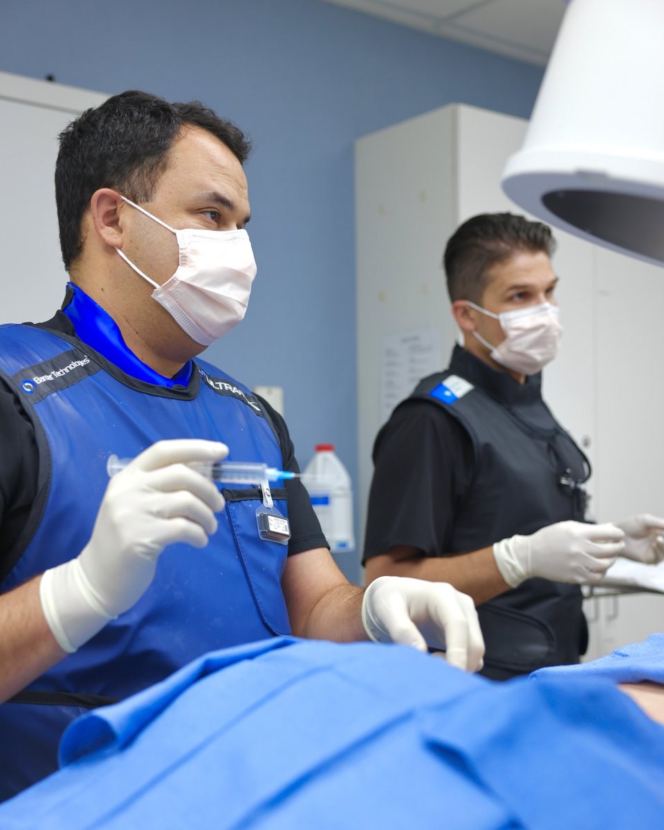 Another procedure with Drs. Giuffrida and Gallagher. Hands-on teamwork like this builds skills, sharpens expertise, and keeps our focus on delivering the best care possible.

#CantorSpine #PainManagement #SpineCare #PainRelief