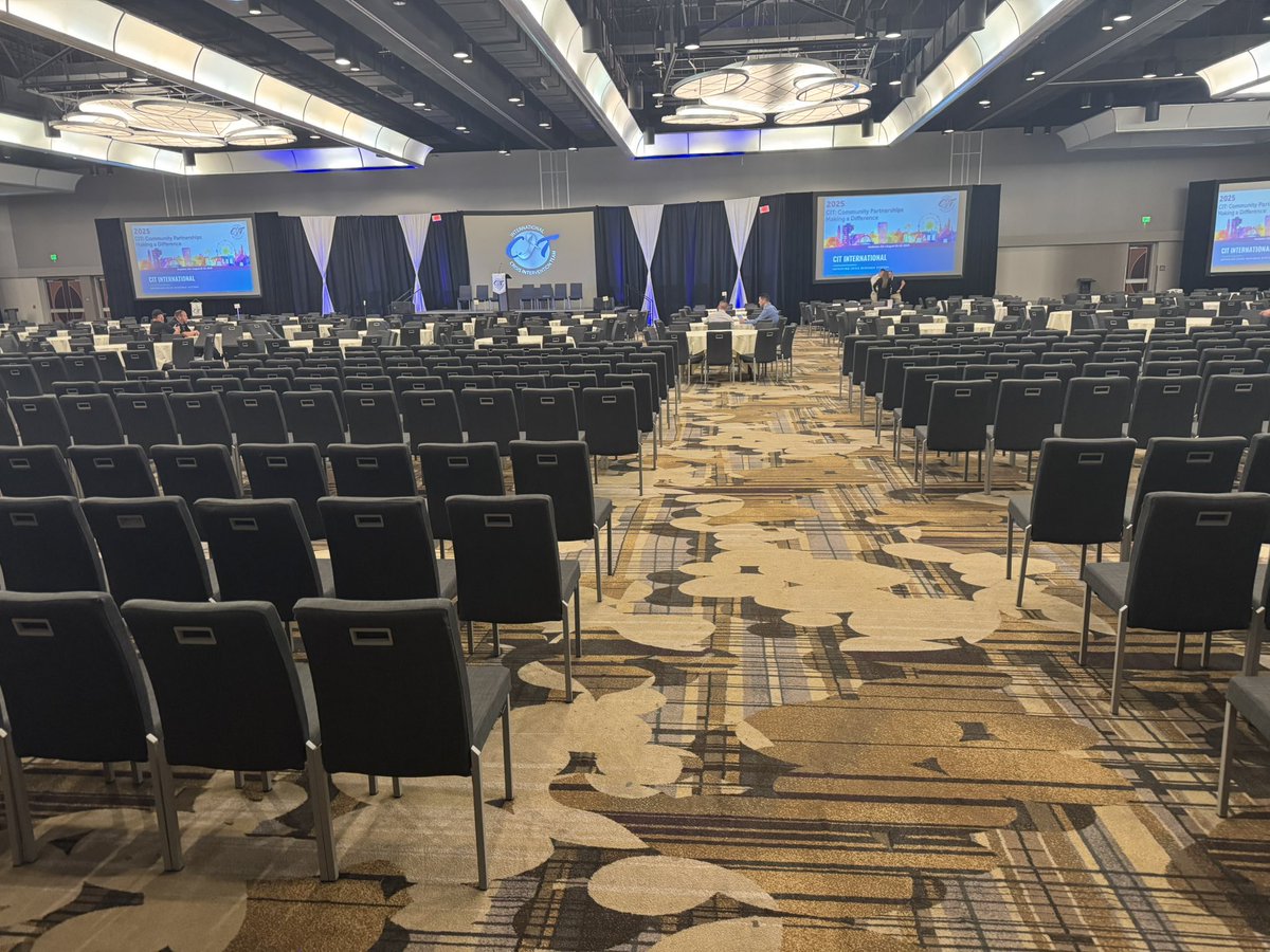 bcuban's tweet image. Almost game time. ##keynotespeaker