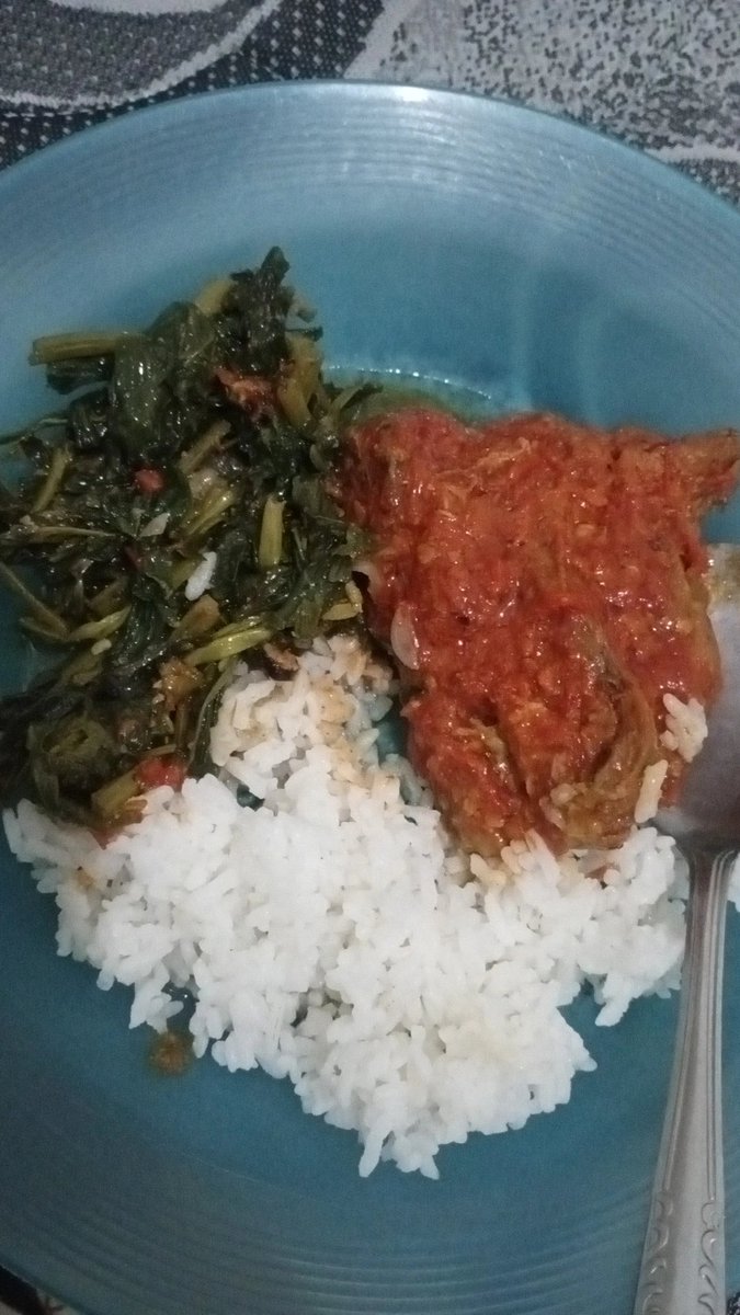 renjanamembiru's tweet photo. so proud of meee 🥺 jujur ga expect bakalan turun soalnya diet on off, trs baru beli timbangan sekarang WKWKW trs tiba2 segitu wow aku sangat bangga pd diriku 🤏🏻 https://t.co/u8pBK3iG7v