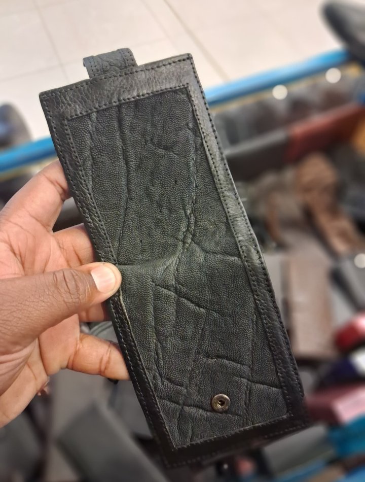 DEHWEAR's tweet photo. 🐘 Trunk Full of Style
Simple — grab this Elephant Wallet from Dehwear!
Bold, sturdy, and made to impress.
💵 Only $30
📍 Eastgate Market, Shop G07 & G14 (inside)
📩 DM to order
🇿🇼 Proudly Zimbabwean
#ElephantWallet #DehwearIsikhumba #ZimMade #SupportLocal https://t.co/WuZMU9ACRP