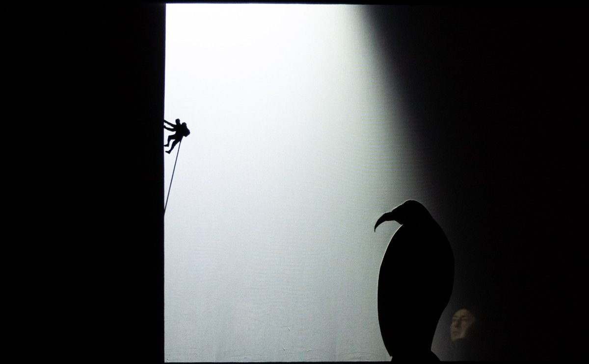 HUNTING DARWIN OPENED TODAY - 11 August 
AT 1:10 PM  (on every lunchtime until Sat 16th) 

Lunchtime Theatre at The Factory, Sligo Mon 11-Sat 16 August | 1:10pm 

A group of explorers endure the harsh Antarctic winter of 1911 in search of emperor penguin eggs.