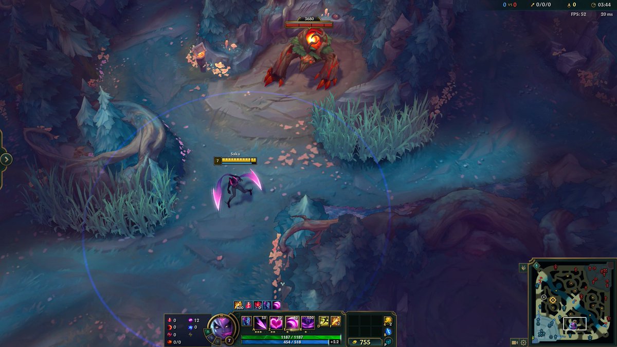 LR_Saku's tweet photo. @drewlevin Yes of course, for exemple on those Evelynn's screen. 
You can see how the screen become darker, for me it make it very difficult to see. 
Maybe if improving colorblind mode is impossible, add the option to remove the visual screen change. https://t.co/YfihBRF13d