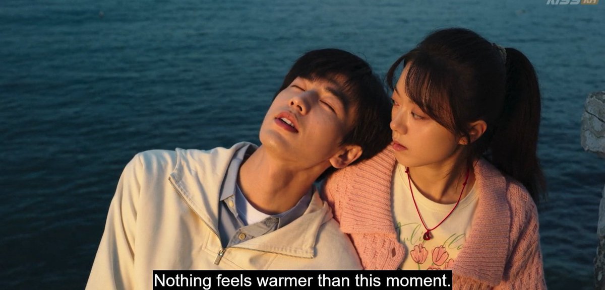 naan_jaan's tweet photo. "Nothing feels warmer than this moment"
Jiang Qiaoxi finally being free from the shackles of expectations & having his life, Yingtao, by his side, we could literally see him shine.
Yingtao was his peace, his solace.🥺❤️
#OurGenerationEp13 #OurGeneration #ZhaoJinmai #ZhangLinghe https://t.co/HCYNtGDYDv