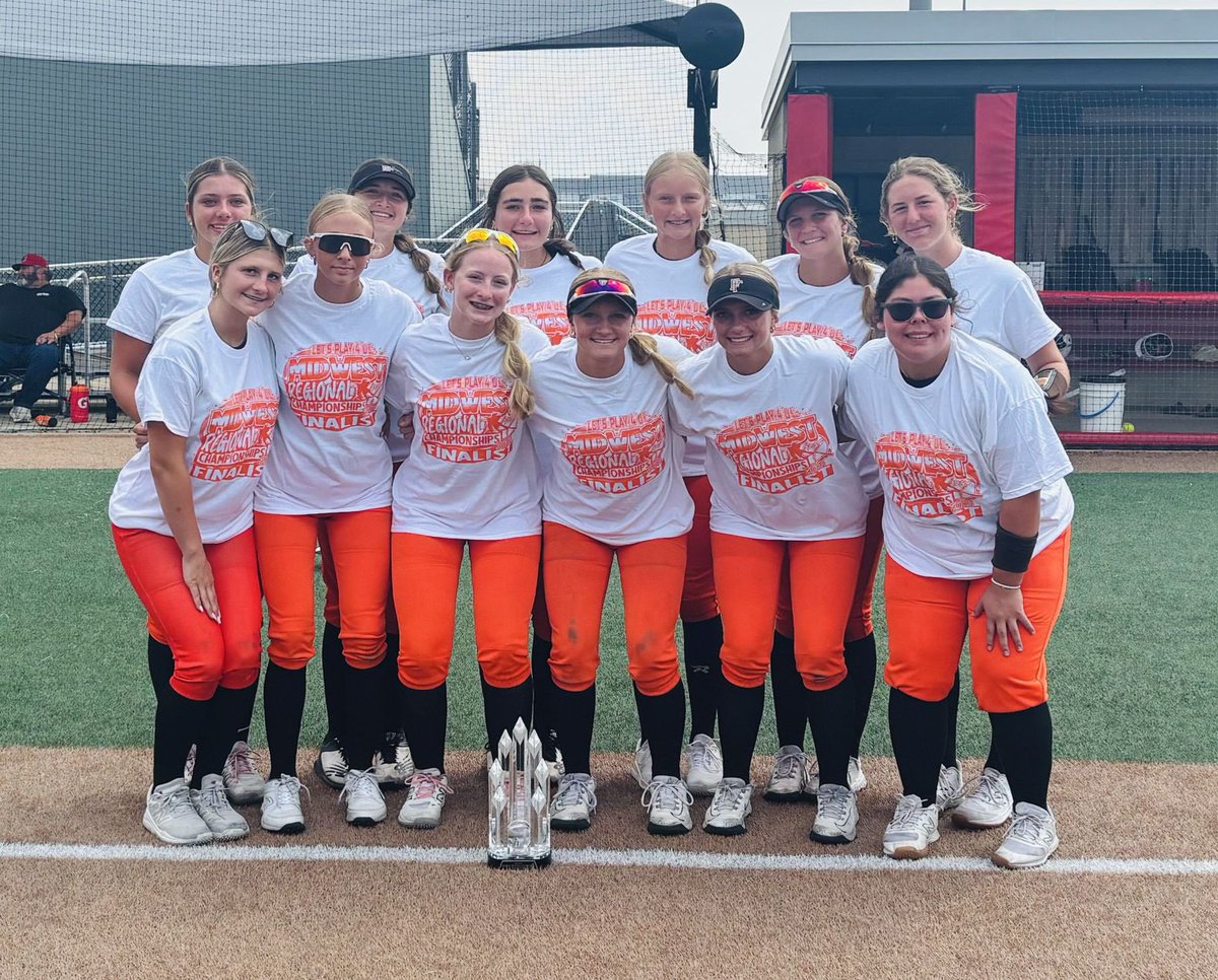 Congratulation ladies on your 2nd Place finish at the 2025 PGF Midwest Regional Championship.  The event was held in Peoria, Illinois at the Louisville Slugger Complex.