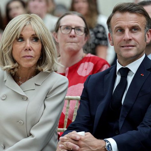 TribunePop23's tweet image. 🚨Selon le Financial Times, les avocats d’Emmanuel et Brigitte Macron ont mandaté des enquêteurs pour se pencher sur Candace Owens, qui avait relayé la rumeur selon laquelle Brigitte Macron serait un homme, afin d’examiner ses liens éventuels avec l’extrême droite française..